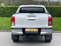 USED 2018 68 TOYOTA HI-LUX 2.4 D-4D Invincible X Pickup Double Cab 4dr Diesel Auto 4WD Euro 6 (TSS, 3.5t) (150 ps) * * NO VAT * *  REVERSING CAMERA +