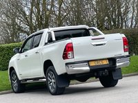 USED 2018 68 TOYOTA HI-LUX 2.4 D-4D Invincible X Pickup Double Cab 4dr Diesel Auto 4WD Euro 6 (TSS, 3.5t) (150 ps) * * NO VAT * *  REVERSING CAMERA +
