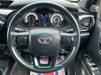USED 2018 68 TOYOTA HI-LUX 2.4 D-4D Invincible X Pickup Double Cab 4dr Diesel Auto 4WD Euro 6 (TSS, 3.5t) (150 ps) * * NO VAT * *  REVERSING CAMERA +