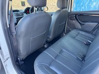 USED 2013 63 DACIA DUSTER 1.5 dCi Laureate SUV 5 Door Alpine White Diesel Manual Euro 5 (110 ps) GREAT VALUE FOR MONEY 1 OWNER FROM NEW WITH SUPERB SERVICE HISTORY FULL BLACK LEATHER VERY ECONOMICAL