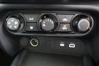 USED 2025 25 NISSAN JUKE 1.0 DIG-T Acenta Premium 5dr (APPLE CAR PLAY, PRIVACY GLASS) 