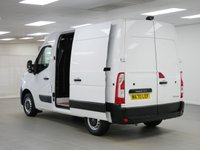 USED 2020 70 RENAULT MASTER 2.3 DCI 135 BHP SM SHORT MEDIUM BUSINESS RARE SHORT WHEELBASE | LOW MILEAGE !