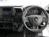 USED 2020 70 RENAULT MASTER 2.3 DCI 135 BHP SM SHORT MEDIUM BUSINESS RARE SHORT WHEELBASE | LOW MILEAGE !