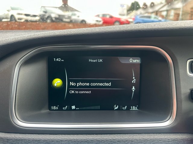 2015 Volvo V40 2L R-Design Nav 5dr - Photo 12