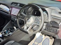 USED 2021 21 NISSAN LEAF 40kWh Tekna Hatchback 5dr Electric Auto (150 ps) ** 6 NISSAN SERVICES **