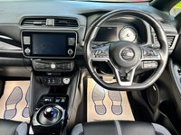 USED 2021 21 NISSAN LEAF 40kWh Tekna Hatchback 5dr Electric Auto (150 ps) ** 6 NISSAN SERVICES **