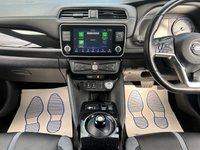USED 2021 21 NISSAN LEAF 40kWh Tekna Hatchback 5dr Electric Auto (150 ps) ** 6 NISSAN SERVICES **