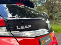 USED 2021 21 NISSAN LEAF 40kWh Tekna Hatchback 5dr Electric Auto (150 ps) ** 6 NISSAN SERVICES **