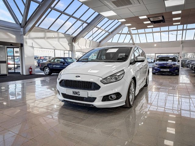 2017 Ford S-Max 2L Titanium Sport 5dr - Photo 8