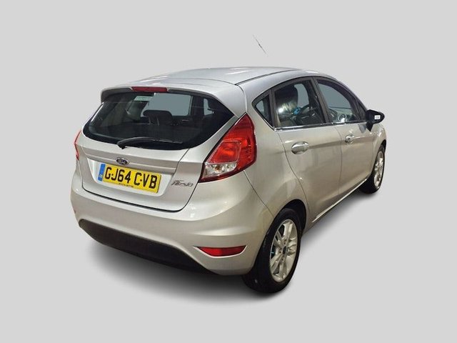 2014 Ford Fiesta 1L Zetec 5dr - Photo 3