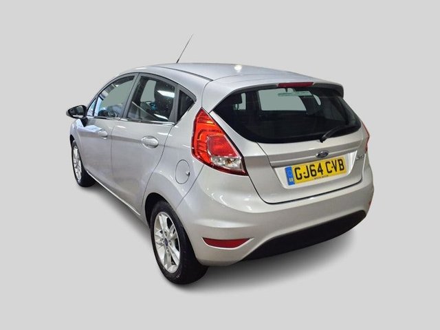 2014 Ford Fiesta 1L Zetec 5dr - Photo 4