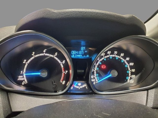 2014 Ford Fiesta 1L Zetec 5dr - Photo 7