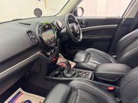 USED 2019 69 MINI COUNTRYMAN 1.5 Cooper Exclusive Steptronic Euro 6 (s/s) 5dr FSH+LOW MILES+LEATHER+LIKE NEW
