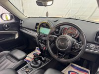 USED 2019 69 MINI COUNTRYMAN 1.5 Cooper Exclusive Steptronic Euro 6 (s/s) 5dr FSH+LOW MILES+LEATHER+LIKE NEW
