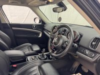 USED 2019 69 MINI COUNTRYMAN 1.5 Cooper Exclusive Steptronic Euro 6 (s/s) 5dr FSH+LOW MILES+LEATHER+LIKE NEW