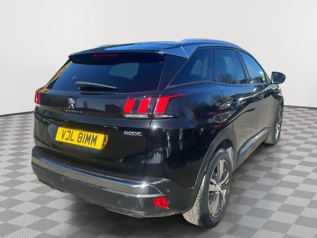 2018 PEUGEOT 3008 - Photo 9