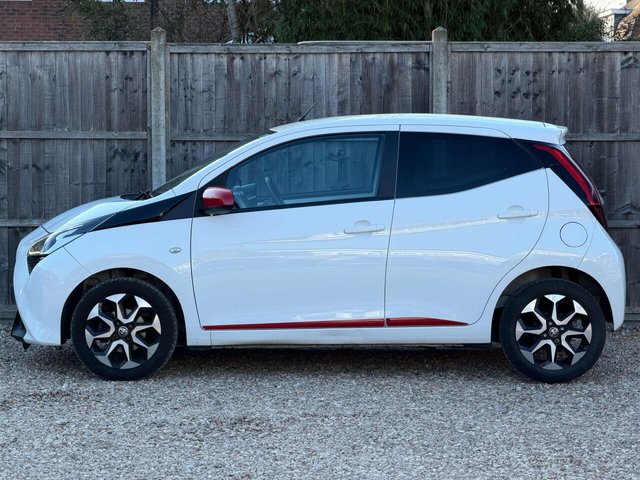 2020 Toyota Aygo - Photo 12