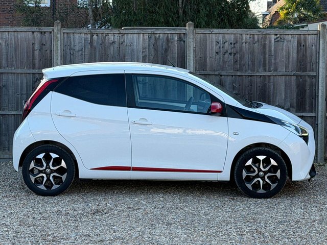 2020 Toyota Aygo - Photo 11