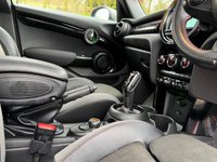 USED 2019 69 MINI HATCH 2.0 Cooper S Sport Hatchback 5dr Petrol Steptronic Euro 6 (s/s) (192 ps) BEAUTIFUL CAR, JOHN COOPER WORKS AERO DYMANICS BODY KIT, NAVIGATION PACKAGE, PHONE INTEGRATION, CRUISE WITH BRAKE, REAR PARKING SENSORS - SUPER HIGH SPEC AUTO!