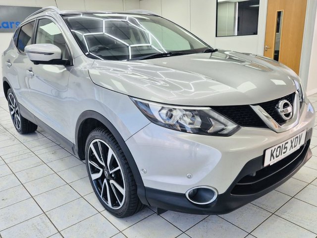 2015 NISSAN QASHQAI - Photo 2