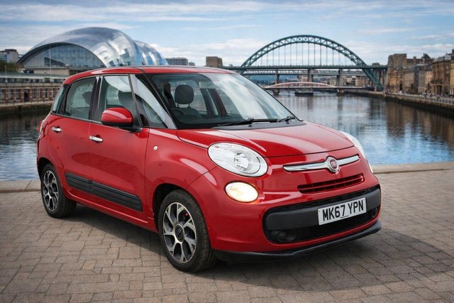 2017 FIAT 500L
