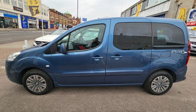 View our PEUGEOT PARTNER TEPEE