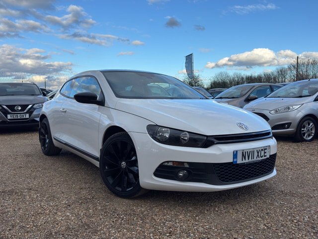 2011 VOLKSWAGEN SCIROCCO 2.0 TDI BlueMotion Tech GT Hatchback 3dr Diesel Manual Euro 5 (s/s) (140 ps) - Photo 6