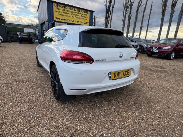 2011 VOLKSWAGEN SCIROCCO 2.0 TDI BlueMotion Tech GT Hatchback 3dr Diesel Manual Euro 5 (s/s) (140 ps) - Photo 7