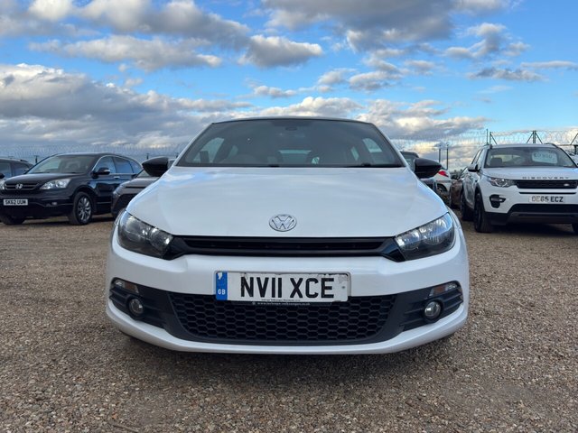 2011 VOLKSWAGEN SCIROCCO 2.0 TDI BlueMotion Tech GT Hatchback 3dr Diesel Manual Euro 5 (s/s) (140 ps) - Photo 12