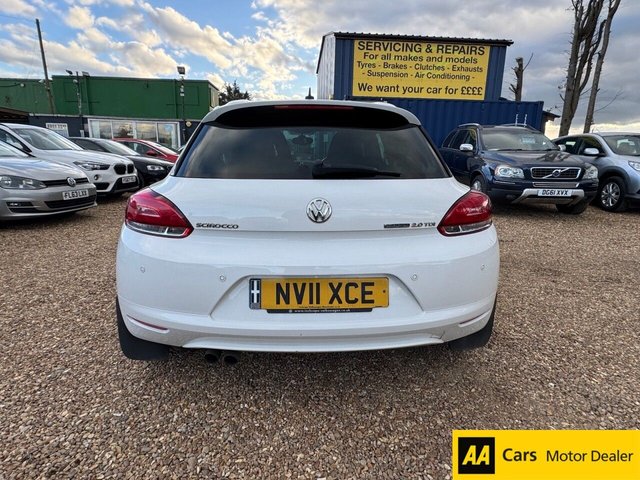 2011 VOLKSWAGEN SCIROCCO 2.0 TDI BlueMotion Tech GT Hatchback 3dr Diesel Manual Euro 5 (s/s) (140 ps) - Photo 4