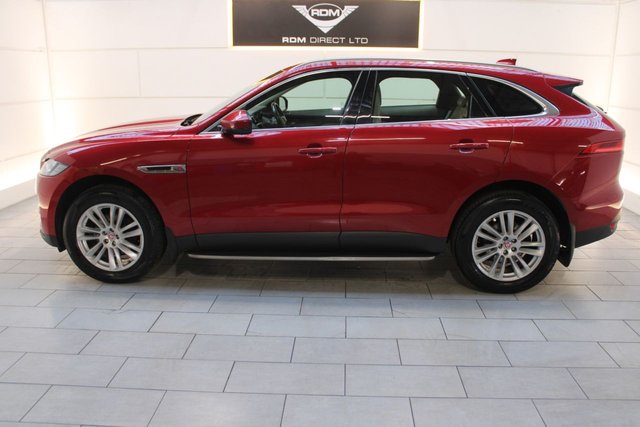 2018 JAGUAR F-PACE - Photo 8