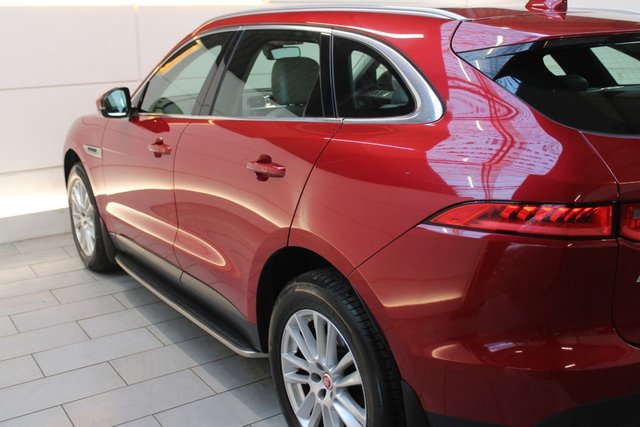 2018 JAGUAR F-PACE - Photo 12