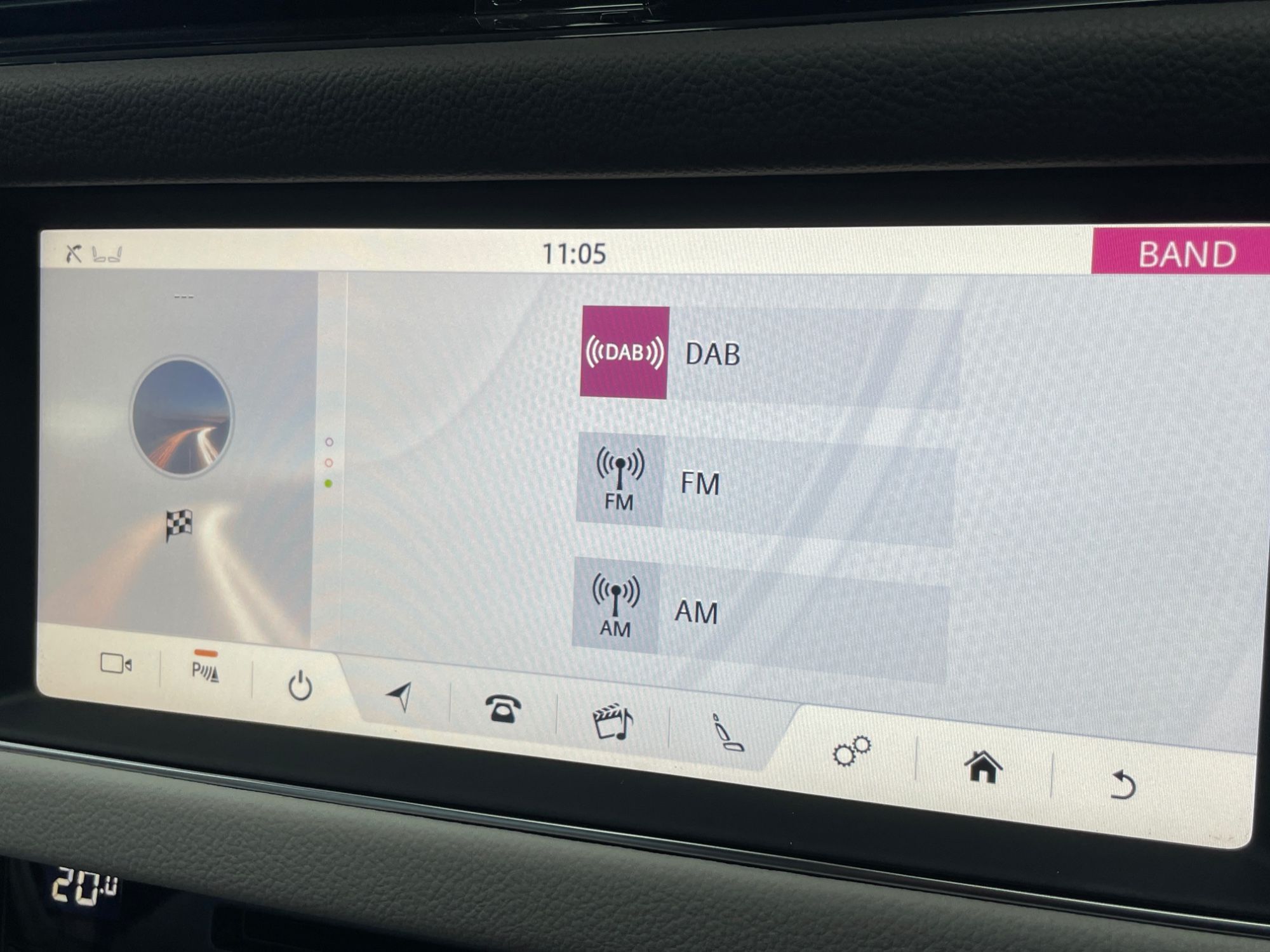 USED 2019 19 JAGUAR XF 2.0d Prestige Saloon 4dr Diesel Manual Euro 6 (s/s) (163 ps) 