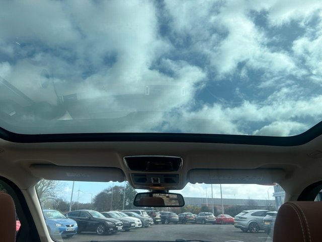 2012 Land Rover RANGE ROVER EVOQUE - Photo 12