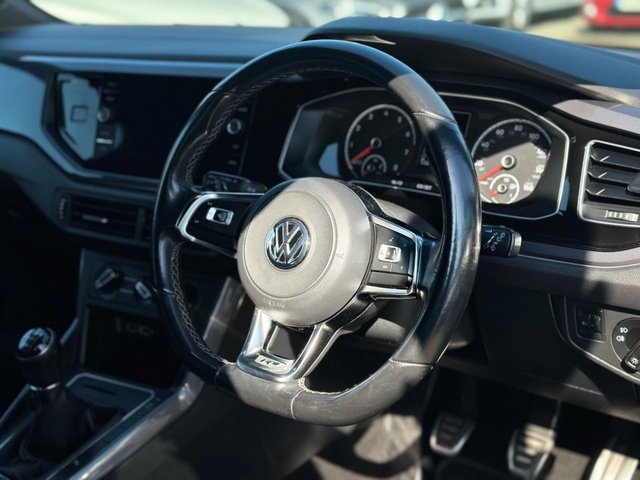 2019 VOLKSWAGEN POLO - Photo 10