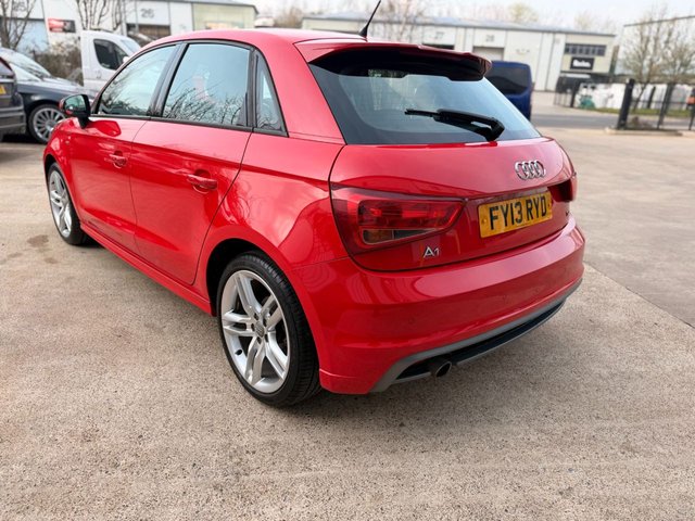 2013 AUDI A1 - Photo 5