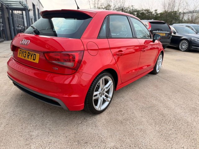 2013 AUDI A1 - Photo 7