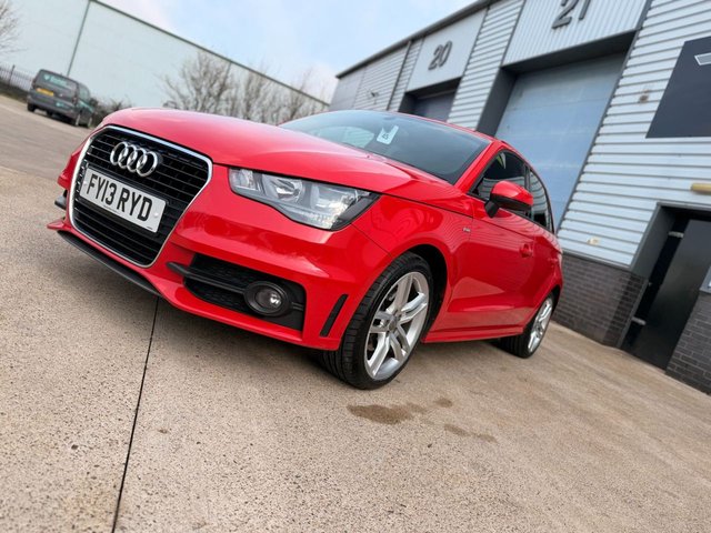 2013 AUDI A1 - Photo 9