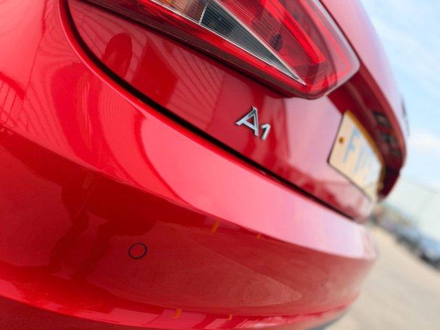 2013 AUDI A1 - Photo 12