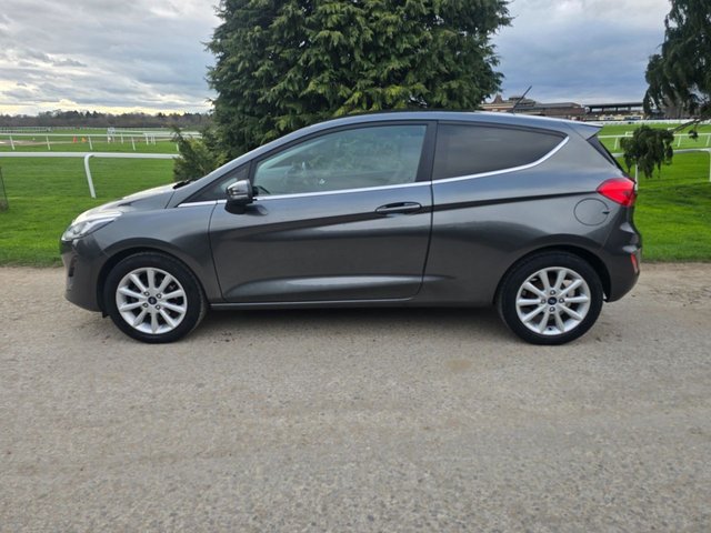 2018 FORD FIESTA 1.0T EcoBoost Titanium Hatchback 3dr Petrol Manual Euro 6 (s/s) (100 ps) - Photo 4