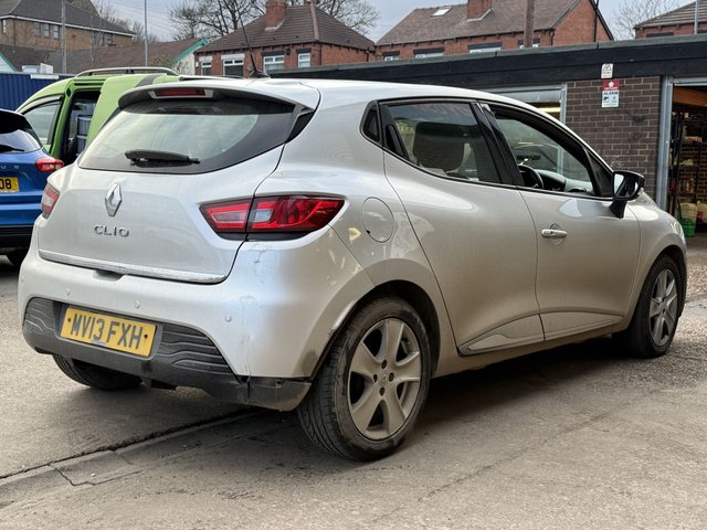 2013 Renault Clio 1.2L Dynamique Medianav 5dr - Photo 6