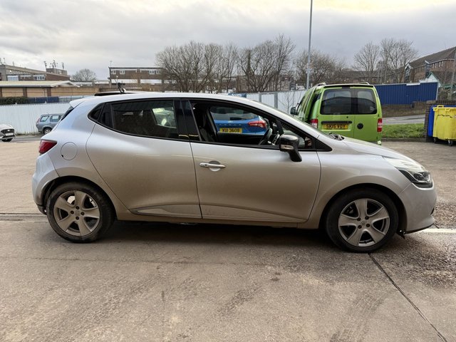 2013 Renault Clio 1.2L Dynamique Medianav 5dr - Photo 8