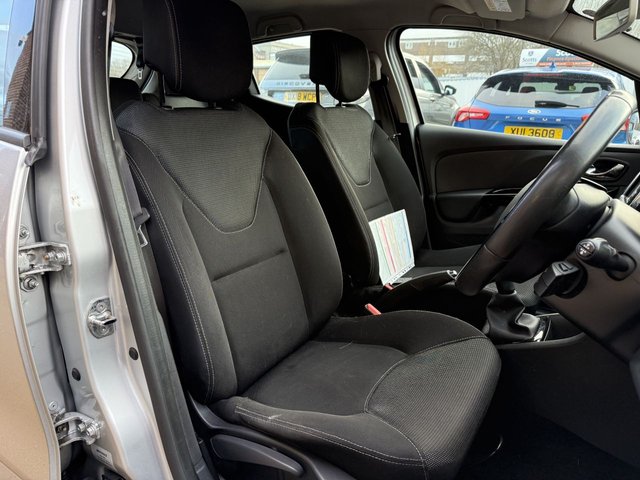 2013 Renault Clio 1.2L Dynamique Medianav 5dr - Photo 9