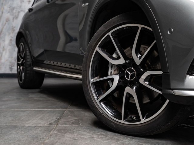 2019 Mercedes-Benz Glc 3L Amg 5dr - Photo 5