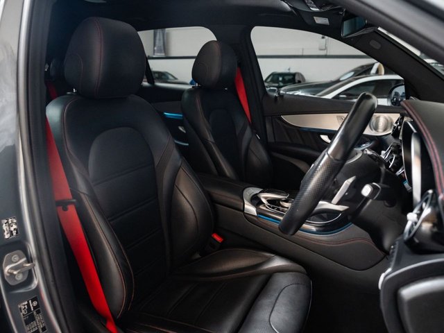 2019 Mercedes-Benz Glc 3L Amg 5dr - Photo 6