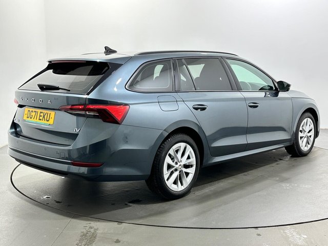 2021 Skoda Octavia - Photo 8