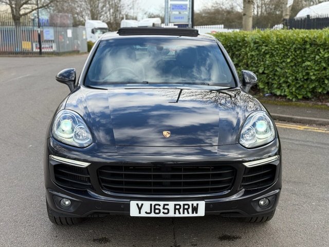 2015 Porsche Cayenne - Photo 2