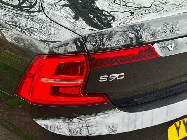 2019 VOLVO S90 - Photo 8
