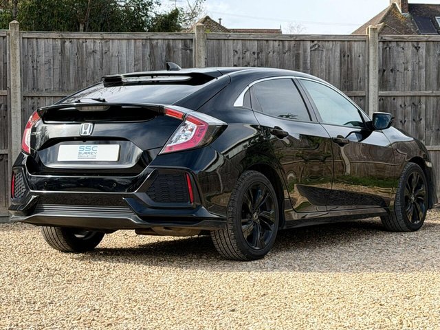 2018 Honda Civic - Photo 3
