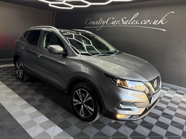 View our NISSAN QASHQAI